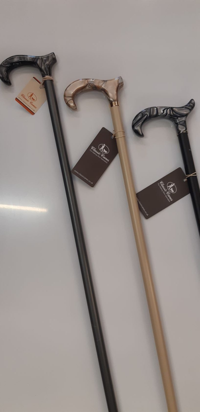 WALKING STICK DERBYS CLASSIC CANES