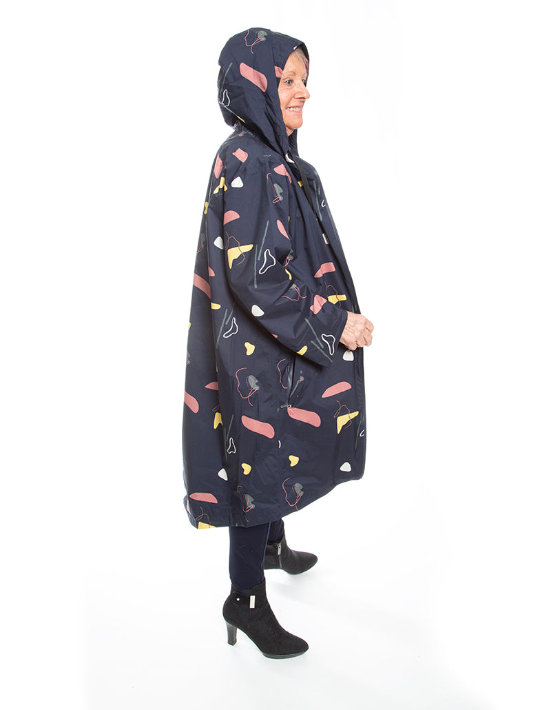 RAINCOAT   GEORGIE   MOKE